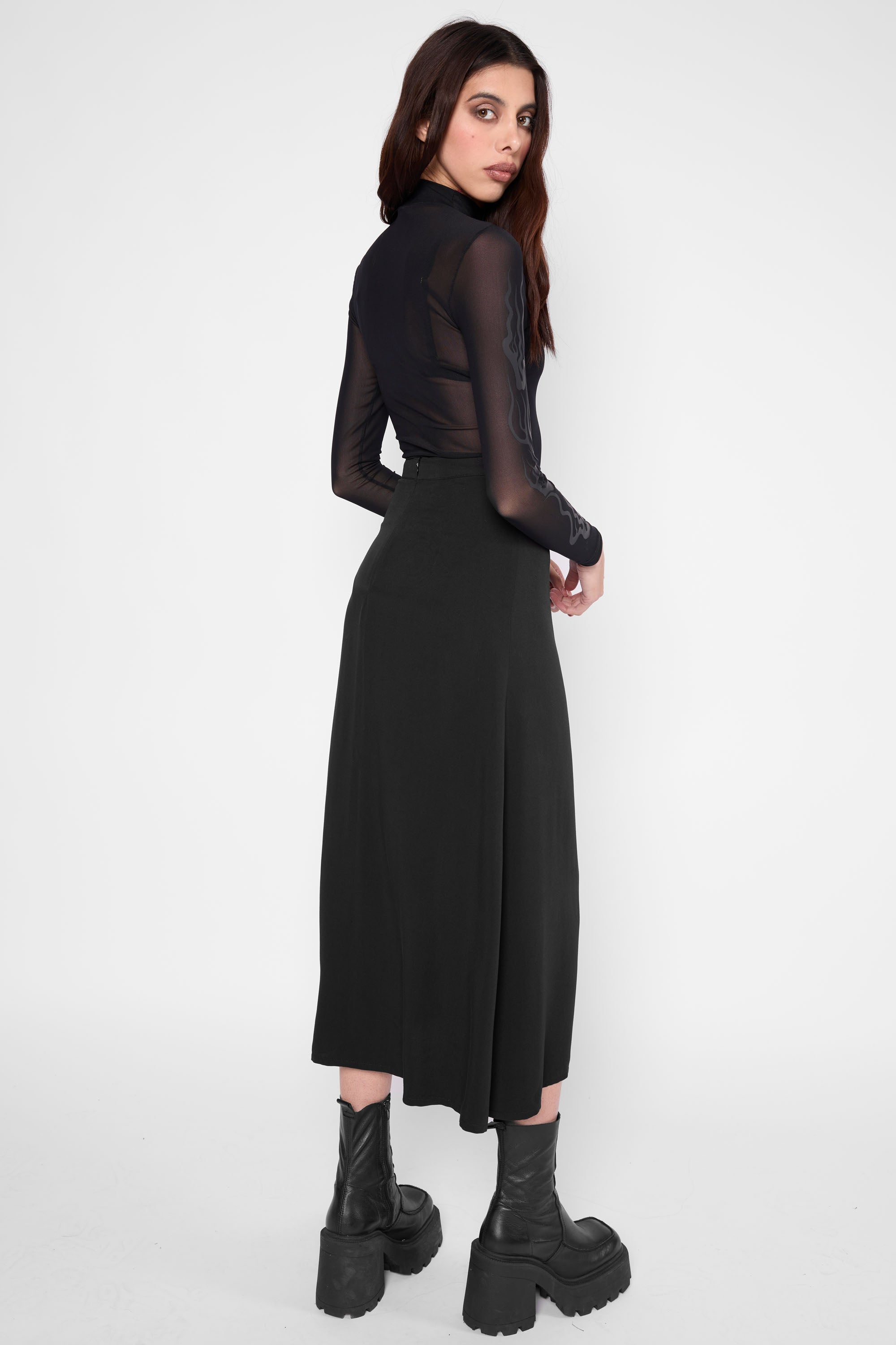 Sofia O-Ring Split Skirt